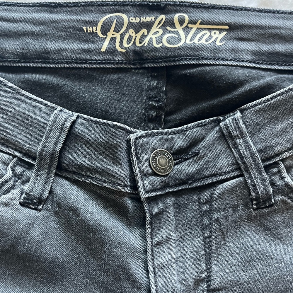 Old Navy Rockstar Skinny Jeans faded black Size 6